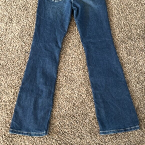 Wrangler 14 Medium Wash Bootcut Jeans - Picture 7 of 8